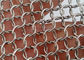 Zilveren kleur metalen ring mesh roestvrij staal voor de decoratie van gebouwen gevel