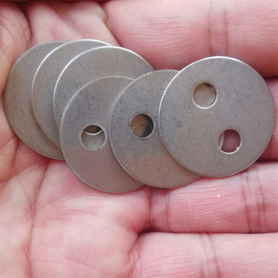 25 mm SS-snoerwasser met 2 gaten voor de vervaardiging van isolatie dekens