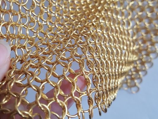 3.8mm tot 30mm het Type van Metaalring mesh pvd finished chainmail weave voor Gordijn