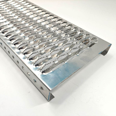 Gegalvaniseerde Veiligheidsroosterplank 182-356mm Breedte Industriële Vloer