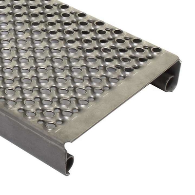 Q235 Koolstofstaal Geperforeerde Grip Strut Rooster 2MM-3MM