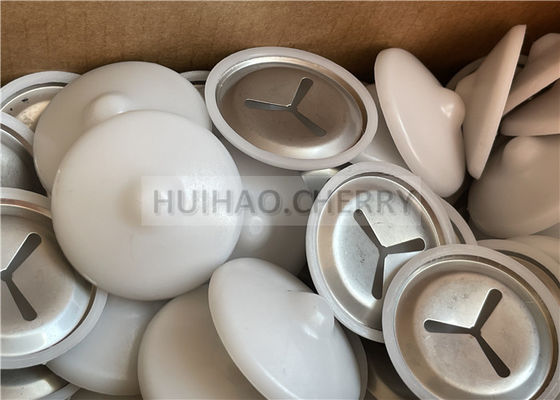 304 roestvrijstalen geluidsisolatieclips met witte polycaps van 38 mm gemonteerd op CD-laspennen