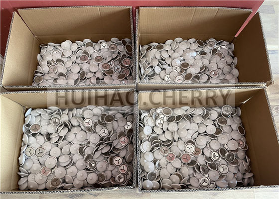 304 roestvrijstalen geluidsisolatieclips met witte polycaps van 38 mm gemonteerd op CD-laspennen