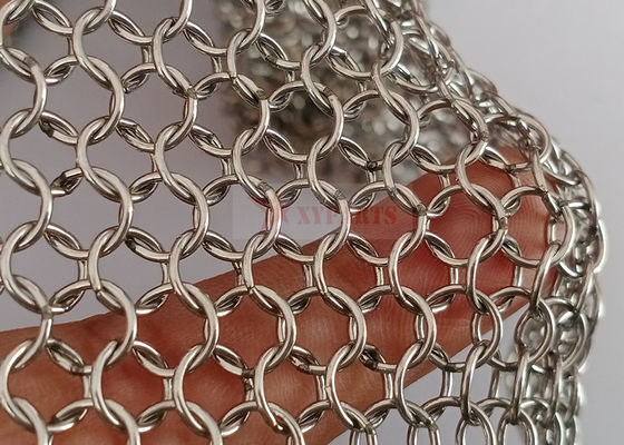 Zilveren kleur metalen ring mesh roestvrij staal voor de decoratie van gebouwen gevel