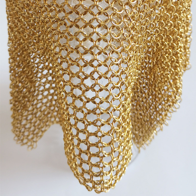 Gouden Ketenmail Ring Gaas Draperie Voor Functioneel Interieur