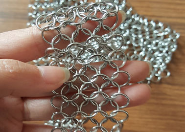 Het zilveren de Decoratiezaal van het Kleurenplafond Metaal Ring Mesh Drapery van het Verdelerroestvrije staal