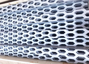 Maak Geperforeerde de Voorgevelcomités van Aluminiumaudi met 26*61mm Gaten vuurvast