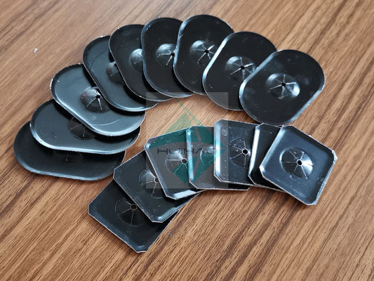 De vierkante Zelfsluitende Spijkers van de Vogelmesh clips matching J van het Wasmachinezonnepaneel